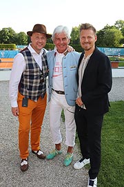 Kai-Pierre Thieß, Fréderic Mesiner, Moderator Gregor Teicher bei der Präsentation der neuen Kollektion der niederländischen Schmuckmarke BRON JEWELRY im Restaurant Cross des MTTC Iphitos e.V. (